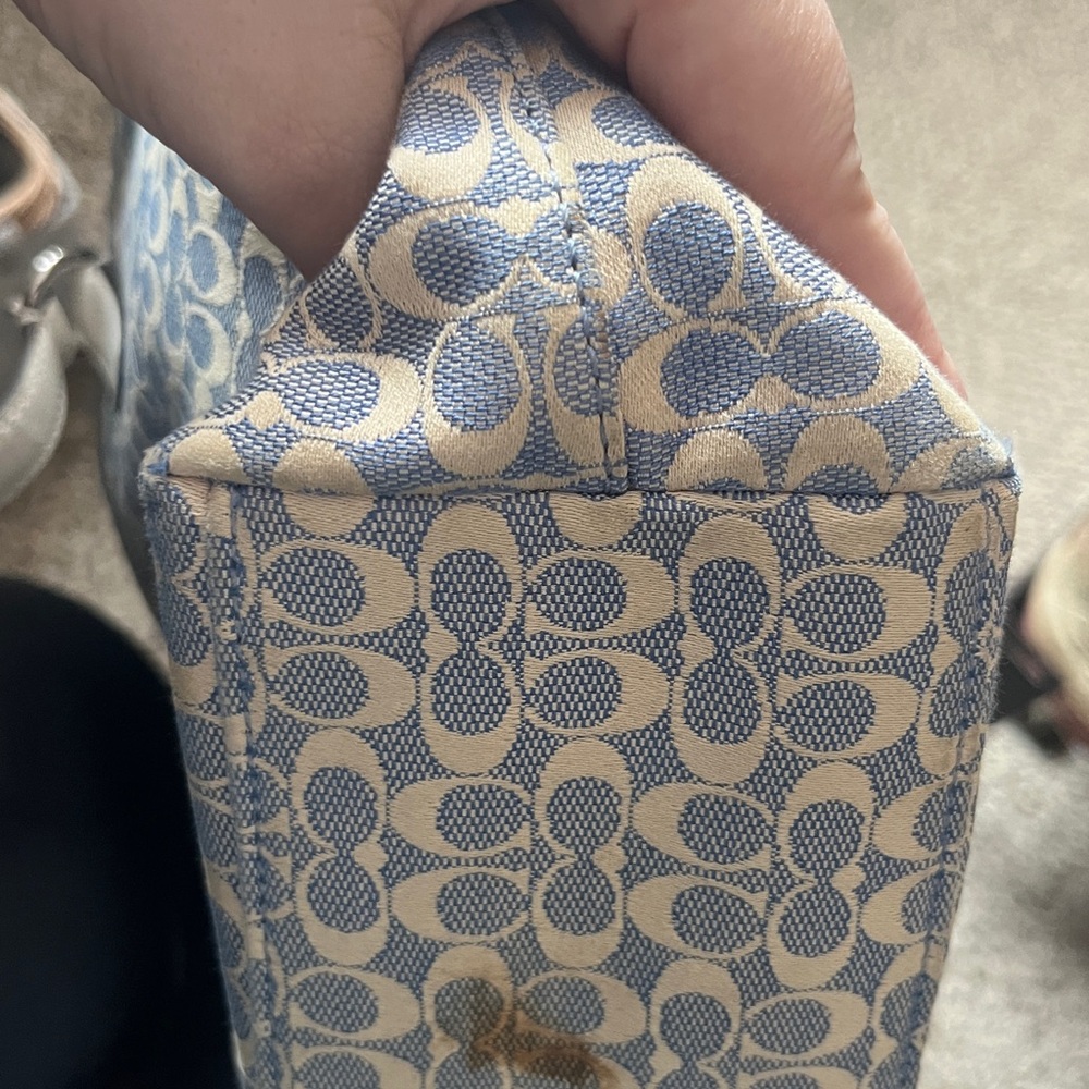 Coach Chambray Signature C Ivory Python Embossed … - image 8